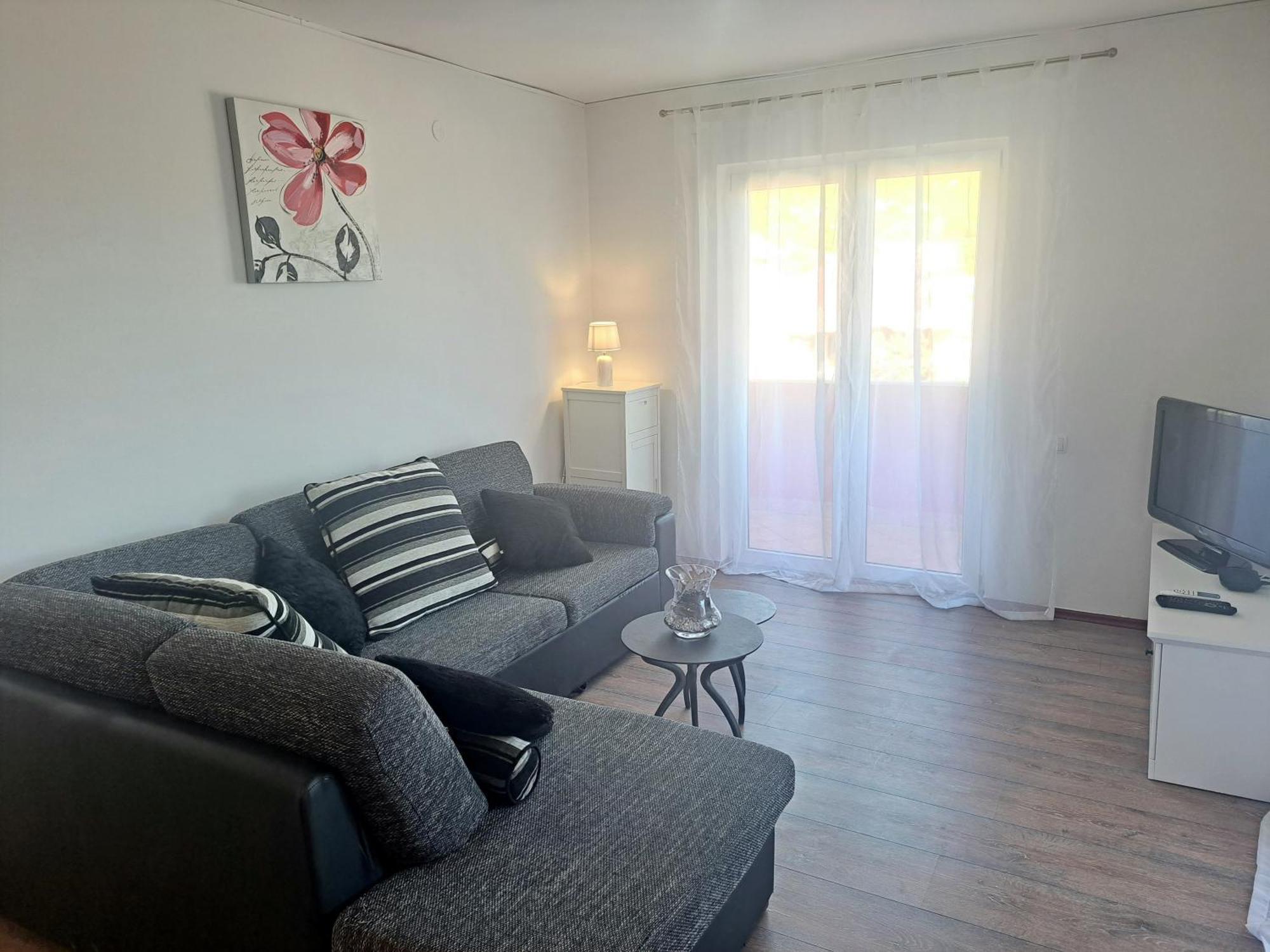 Lifestyle Apartment Podstrana Exterior photo
